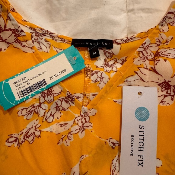 Brand new with tags West Kei knot yellow blouse - Picture 3 of 4